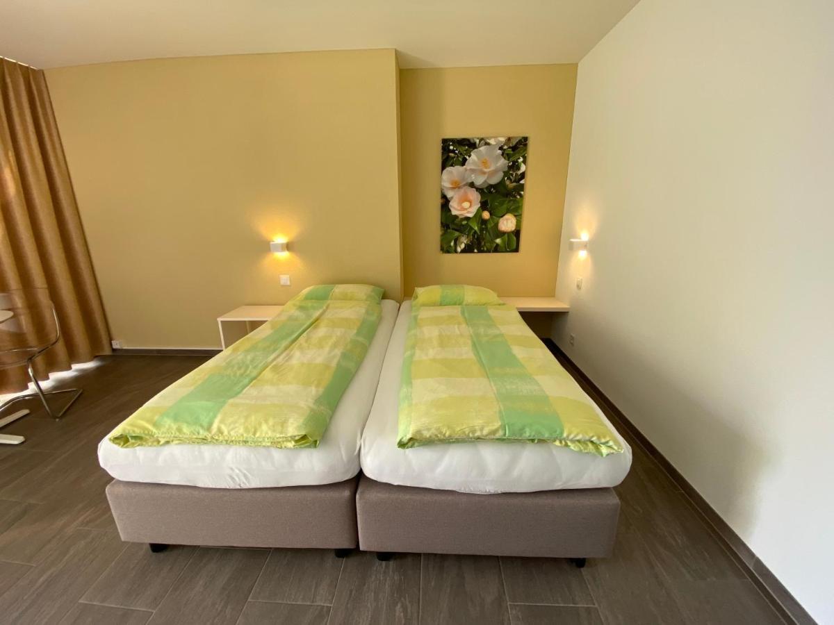 Bed & Breakfast Oasee Jona Exterior photo